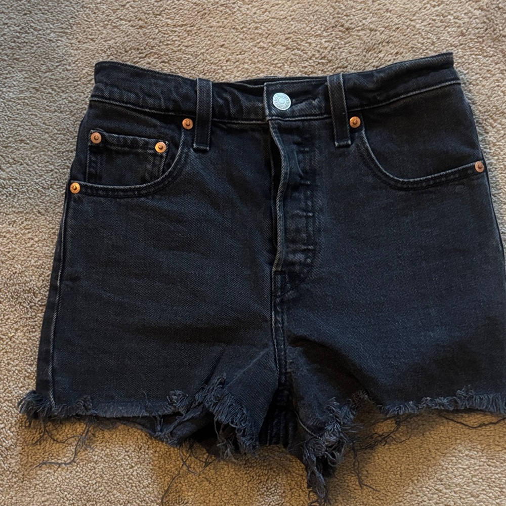 Levi’s Black Frayed Hem Denim Shorts